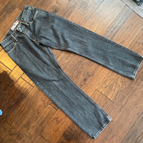 Levi’s 514 Jeans - Picture 3 of 6